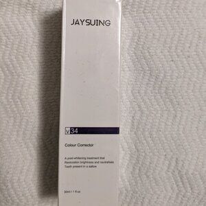 V34 Teeth Color Corrector